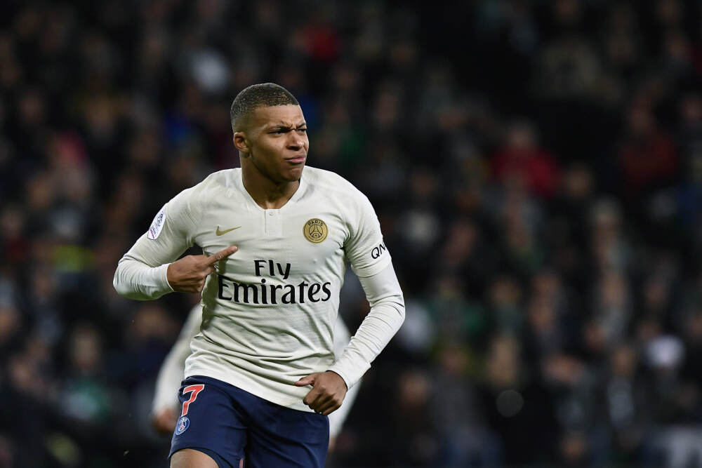 穆勒：梅西状态好时能在关键时刻爆发，但我怀疑国际赛场是否奏效